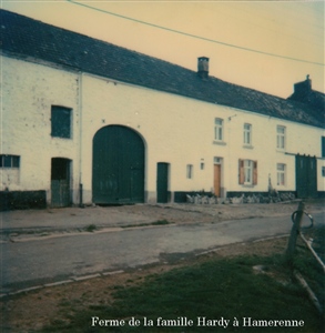 La ferme de la famille Hardy à Hamerenne, près de Han-sur-Lesse